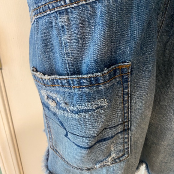 American Eagle Outfitters Light Blue Denim - Picture 6 of 7